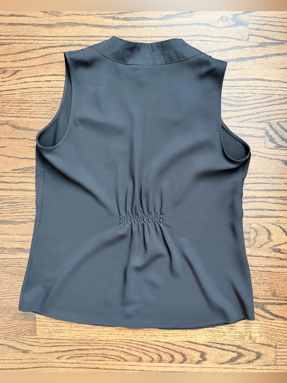 NIC+ZOE Black Easy Day To Night Sleeveless V-Neck Blouse - size medium - Picture 5 of 6